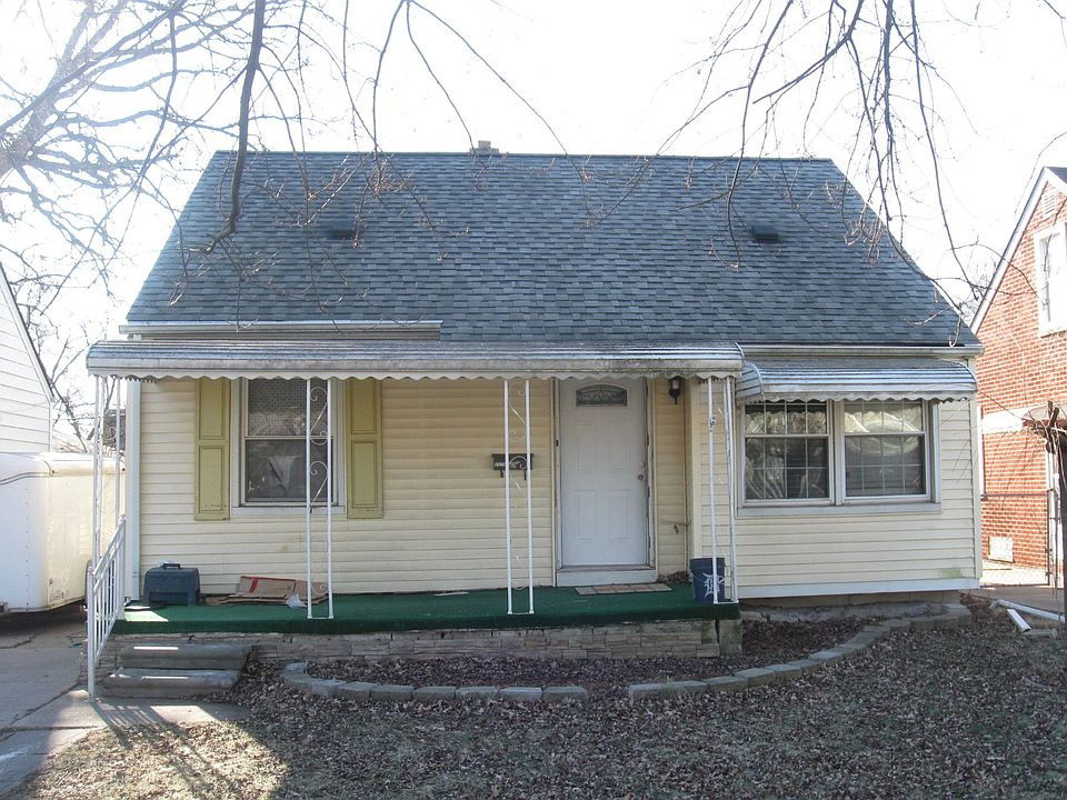 1st image of 2079 Mill St