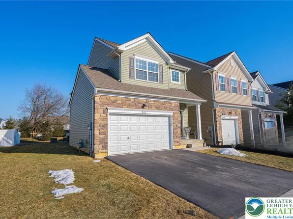 2115 Huntington Ln, Easton, PA 18040