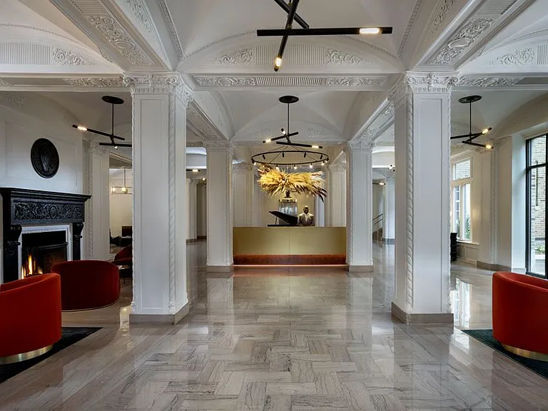 Camden Roosevelt — Photo 19
