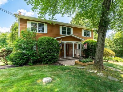 18 Primrose Street, Katonah, NY, 10536