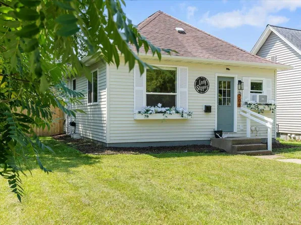 208 2nd St NE, Crosby, MN 56441