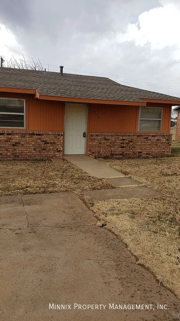 2 bedroom | Crosbyton — Photo 2