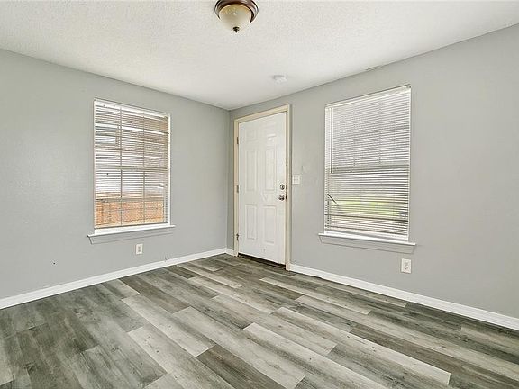 3rd image of 2514-16 S Tonti St