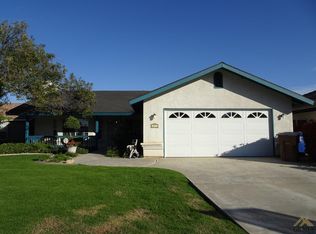 648 Sun Rose Ave, Bakersfield, CA 93308
