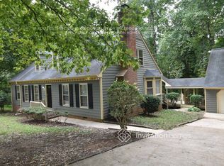 8317 Ashwood Dr, Raleigh, NC 27603