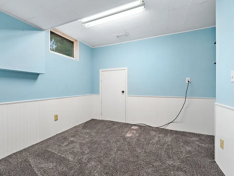 2317 S Bahnson Ave — Photo 14
