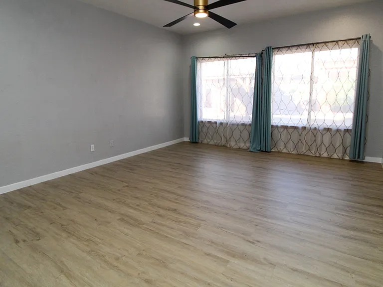 2081 Paseo Del Prado Dr — Photo 19