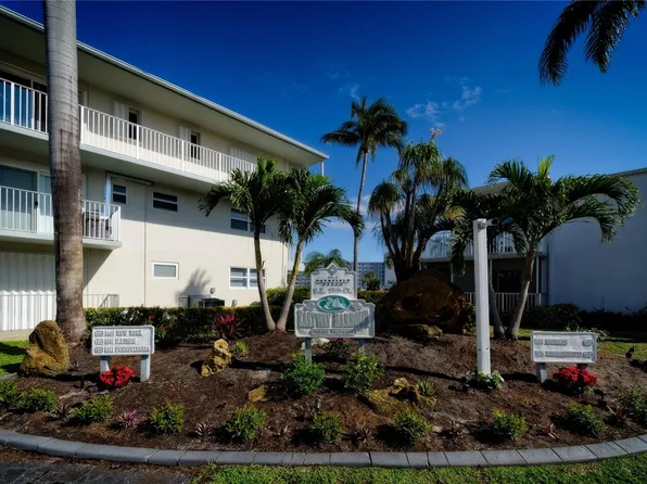 1511 SE 15th Court #201, Deerfield Beach, FL 33441
