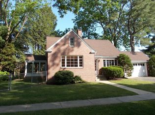 26 Maynard Rd, Northampton, MA 01060