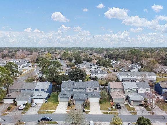 2nd image of 11037 Peppermill Ln