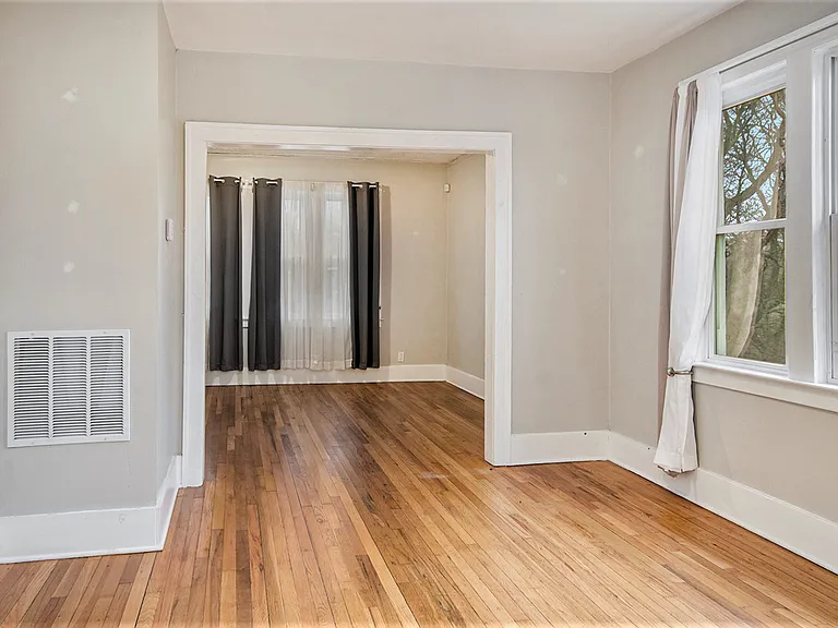 273 Manistique St #1 — Photo 13