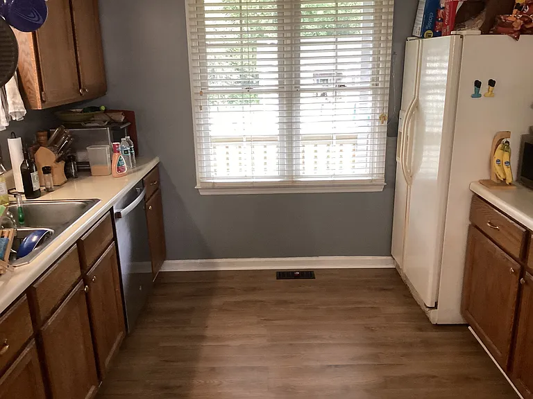4908 Shady Pine Dr — Photo 5