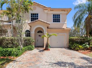 Murano At Hampton Park No, Hollywood, FL 33025