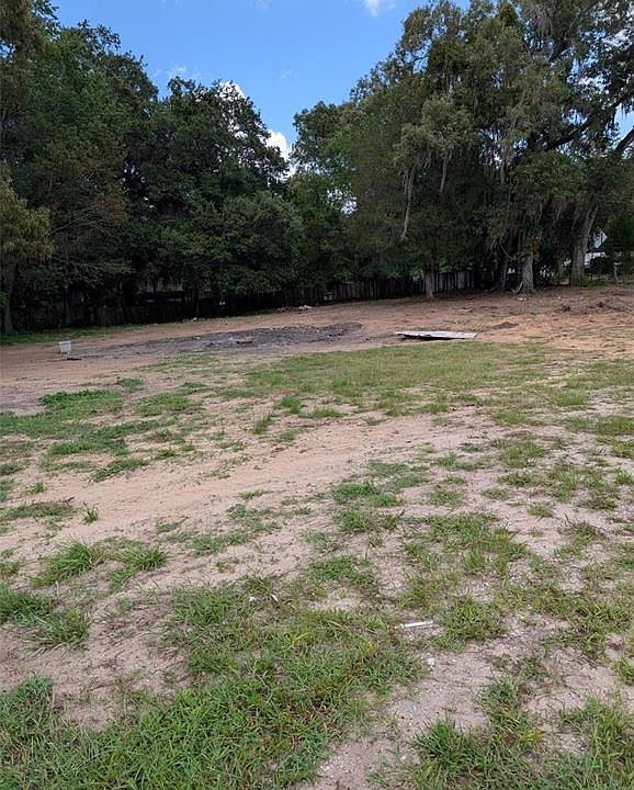 2nd image of 19063 N Us Highway 441