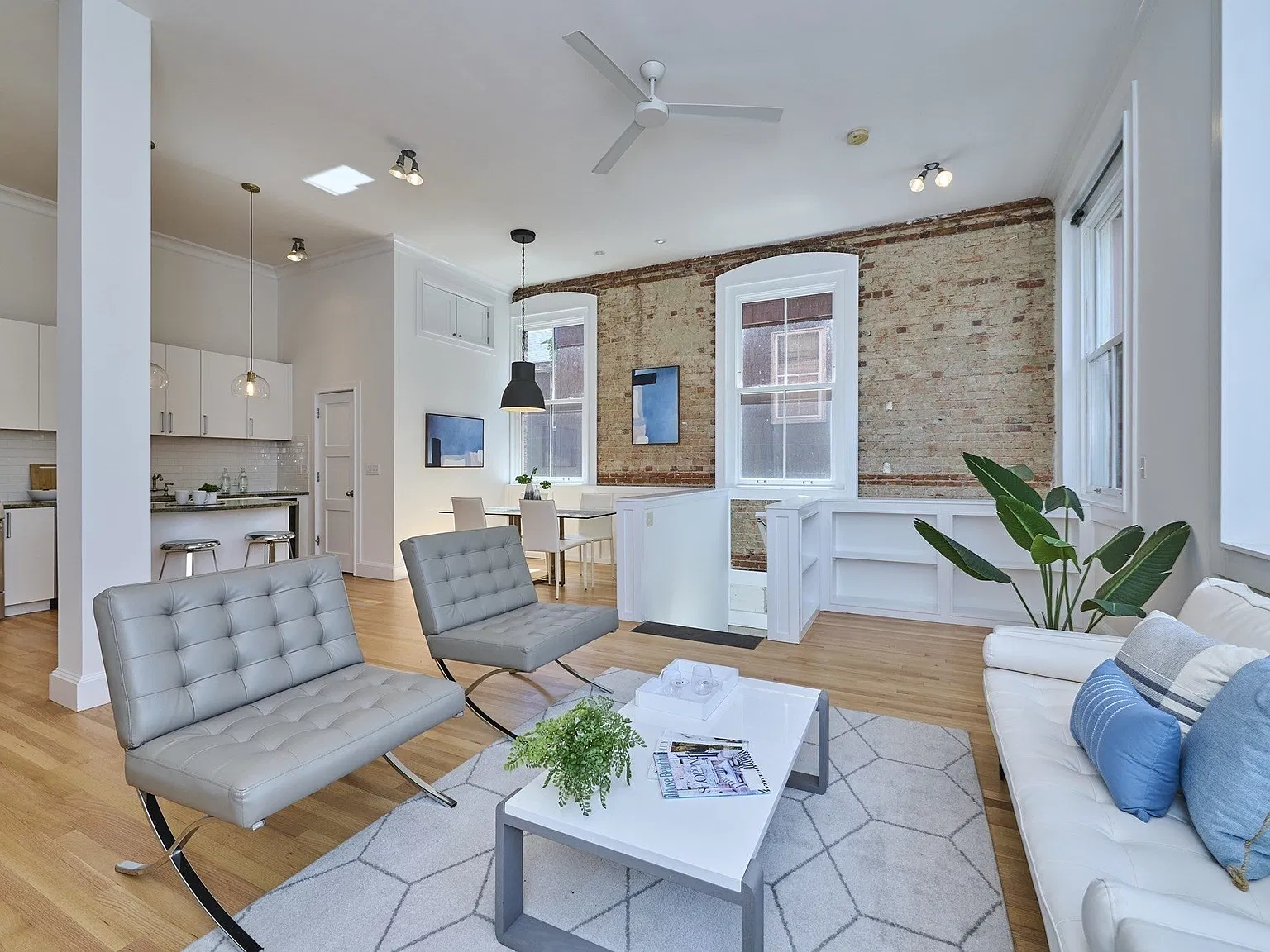 2 bed, 1439 sqft, $3,500 — Photo 1