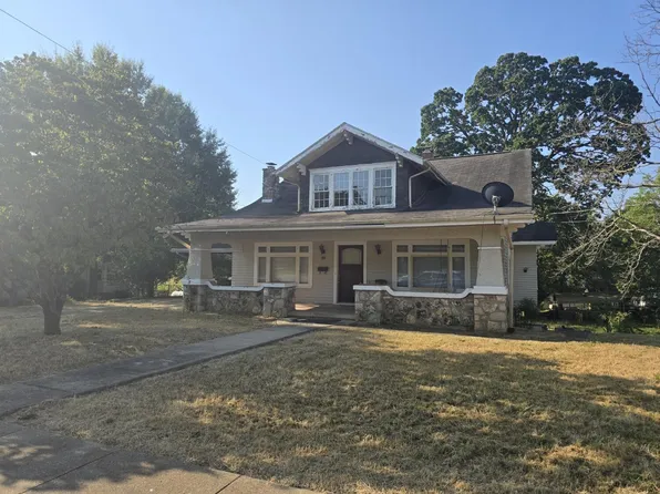 845 Chestnut Street, Thayer, MO 65791