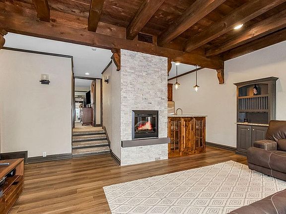 4th image of 1111 W 46th St APT 1