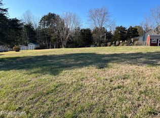 Chapel View Dr, La Follette, TN 37766