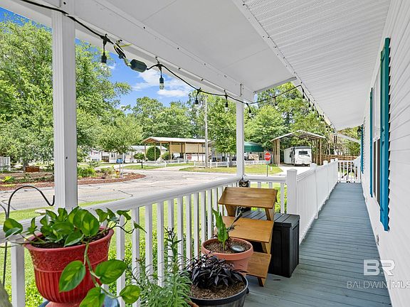 4th image of 77 Horn Dr