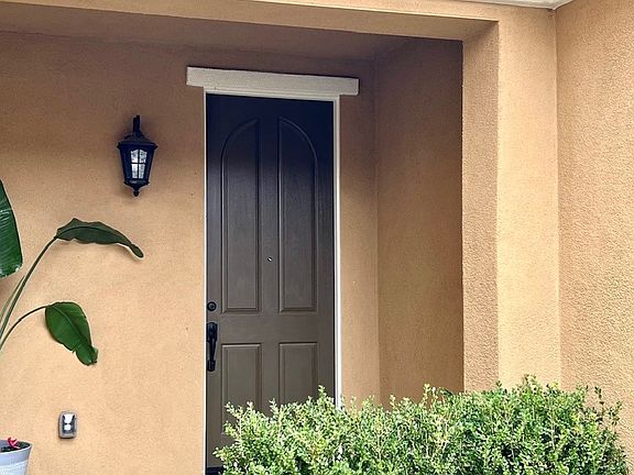 2nd image of 734 W Esplanade Dr