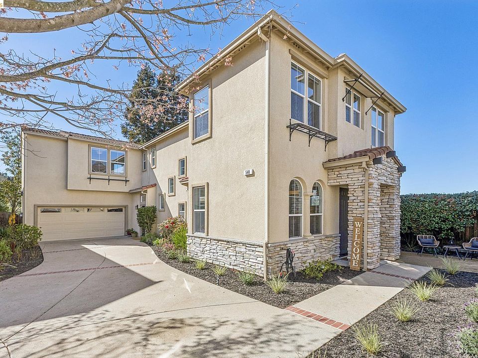 1st image of 548 Gabriel Ct