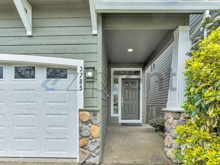 3785 Wild Rose Loop — Photo 3