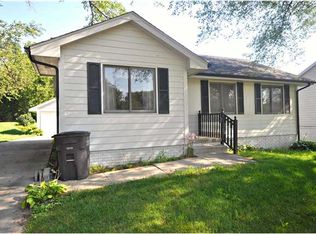 1600 E Creston Ave, Des Moines, IA 50320