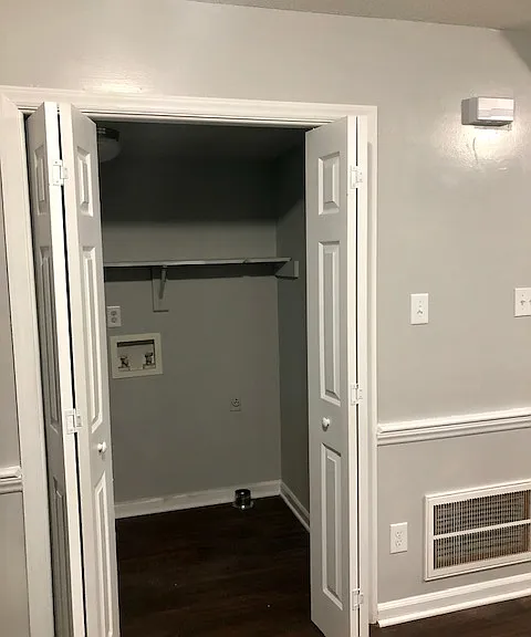 140 Pineland Cir #140 — Photo 3