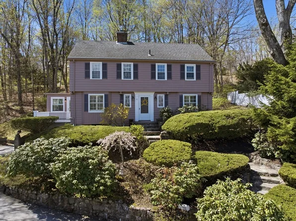 11 Drury Ln, Worcester, MA 01609