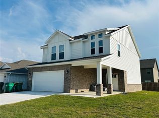 2161 Bluebonnet Ln, Centerton, AR 72719