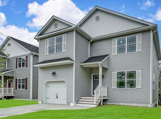 36 Stuyvesant Rd, Brick, NJ 08723