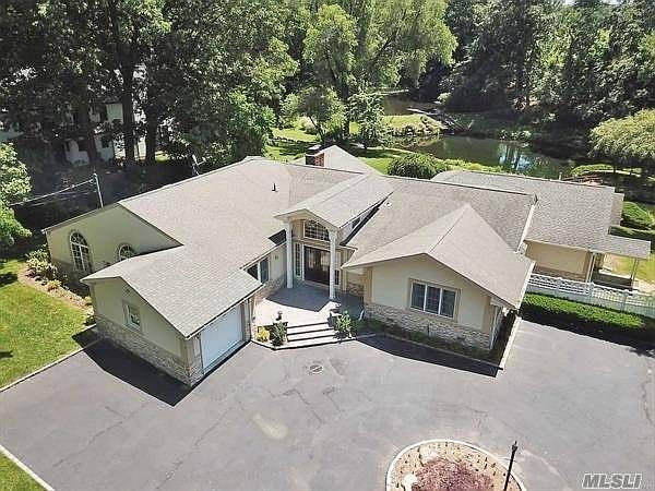 1st image of 200 Scudders Ln #A