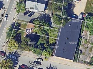 1052 Cranston St, Cranston, RI 02920