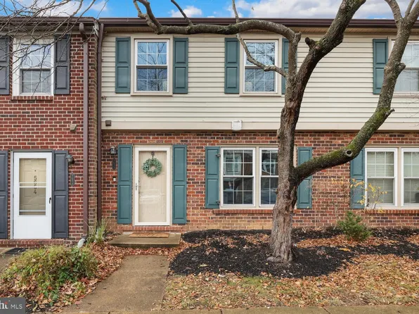 5652 Independence Cir, Alexandria, VA 22312