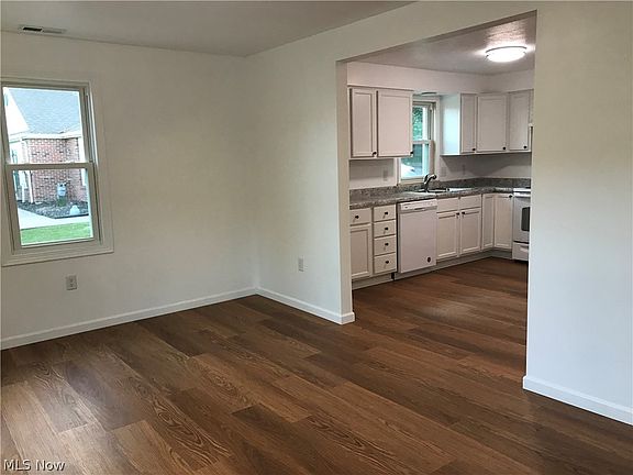 5th image of 112 Gullette Ln