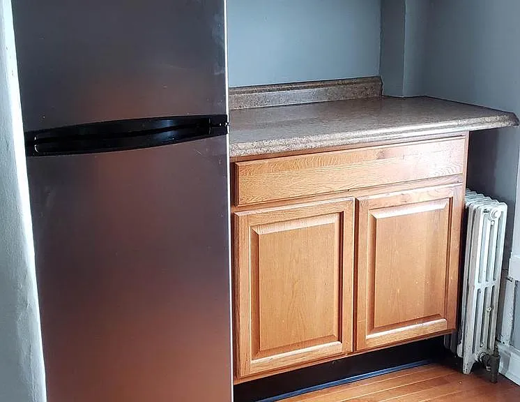 4329 Main St #3 — Photo 3