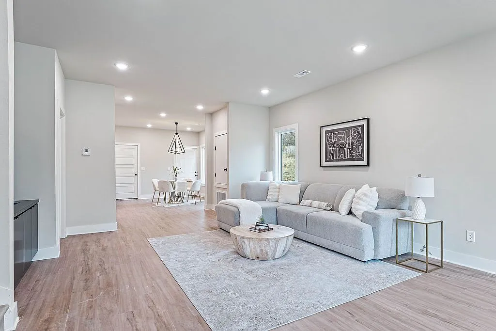 3 bed, 2.5 bath, 1825 sqft, $2,900 — Photo 4
