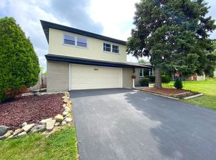 8809 S 83rd Ave, Hickory Hills, IL