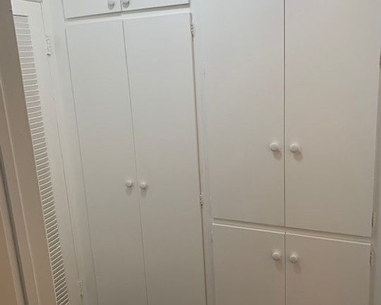 4th image of 1921 Pelham Ave APT 2