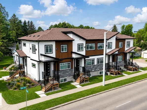6704 109th St NW #1, Edmonton, AB T6H 5Y4