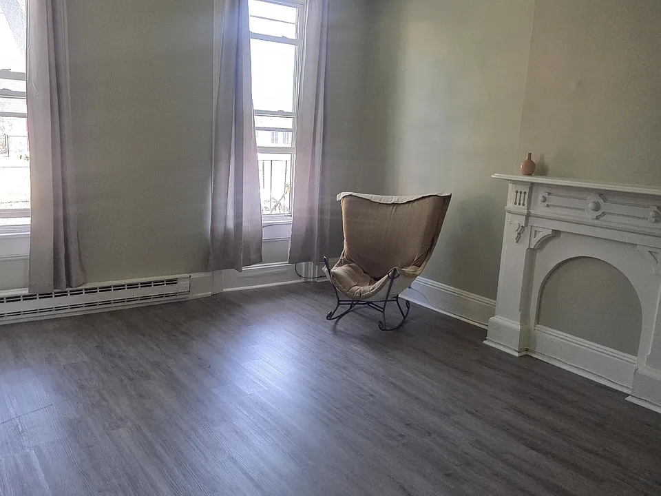 13 Court St #2