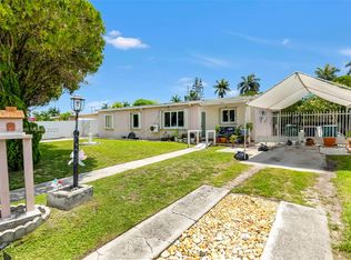 11240 SW 47th St, Miami, FL 33165