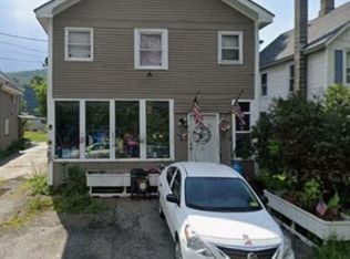 25 Proctor Street, West Rutland, VT 05777