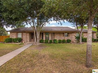 506 Elmwood Dr, Seguin, TX 78155