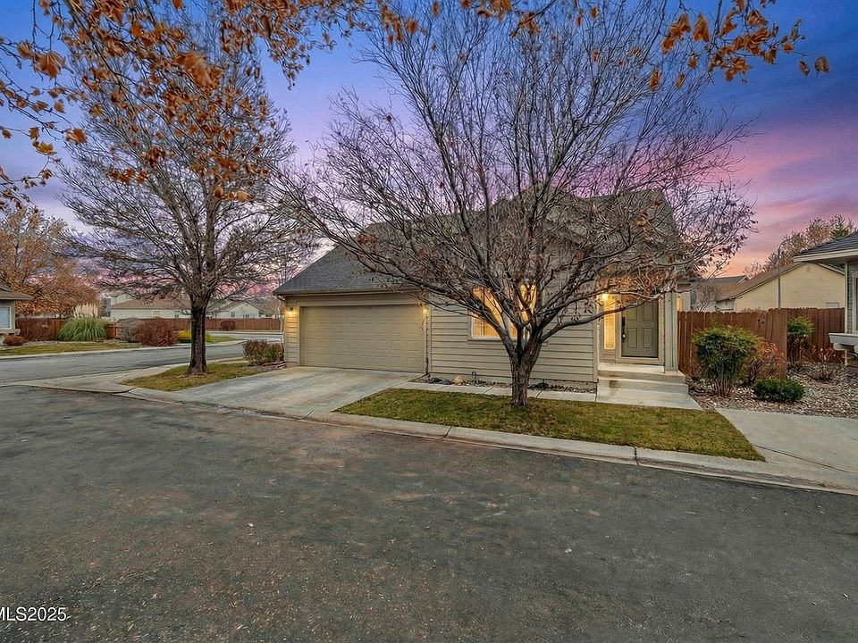 1st image of 997 Ephedra Ln