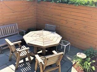 3213 11th St NW APT 1, Washington, DC 20010