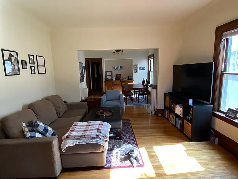 3221 Emerson Ave S — Photo 4