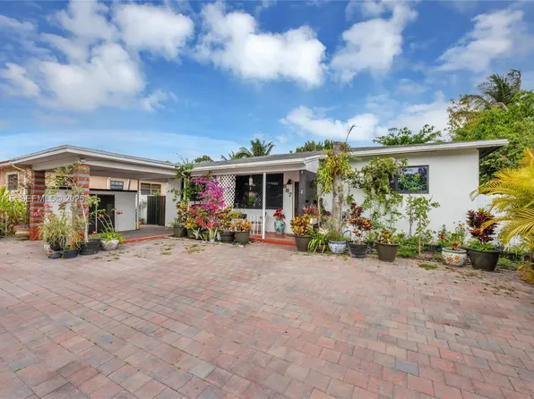 887 NE 145th St, North Miami, FL 33161