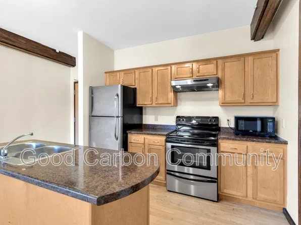 346 Connecticut St APT 501, Buffalo, NY 14213