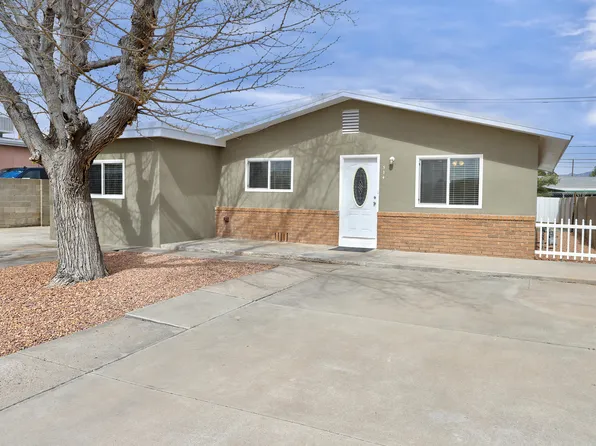 514 57th St NW, Albuquerque, NM 87105